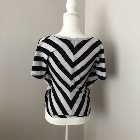 Chevron Top - Picture 5 of 5